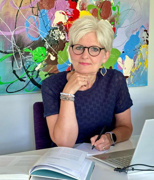Karin-Koers-Hormoon-Expert-Overgangsproblematiek8 Karin-Koers-Hormoon-Expert-Overgangsproblematiek8